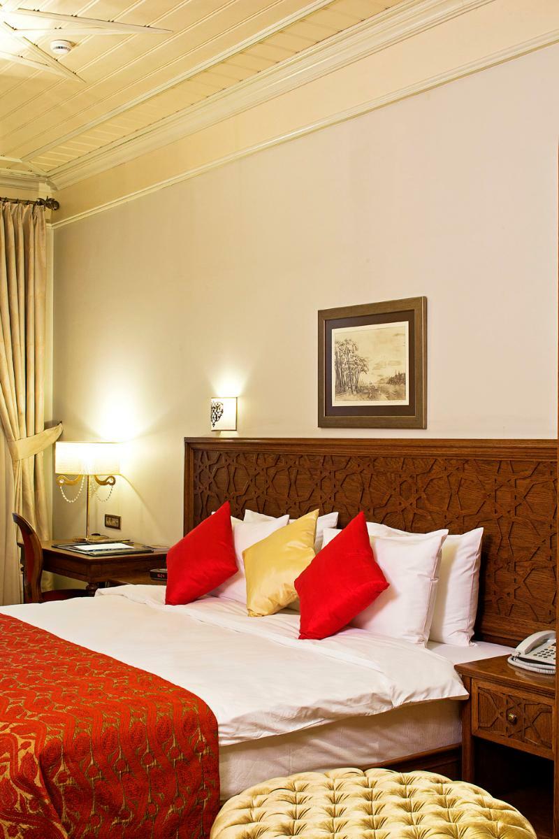 セリーヌ ホテル オットマン マンション イスタンブール エクステリア 写真